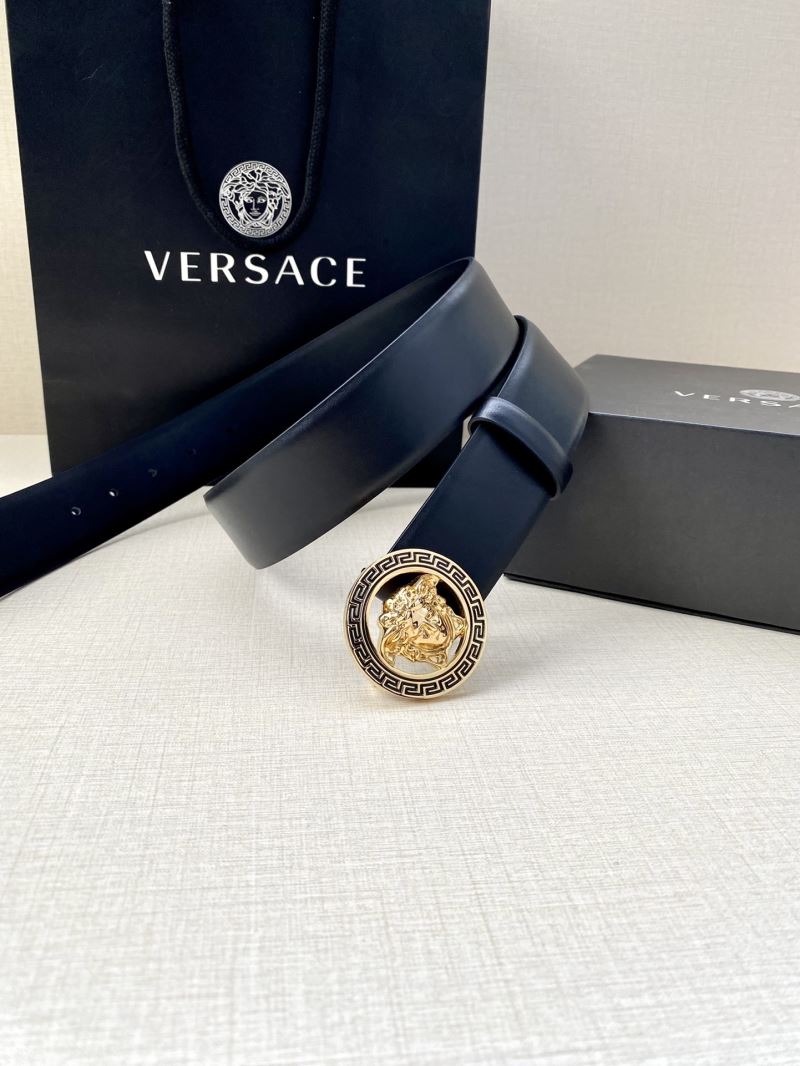 VERSACE